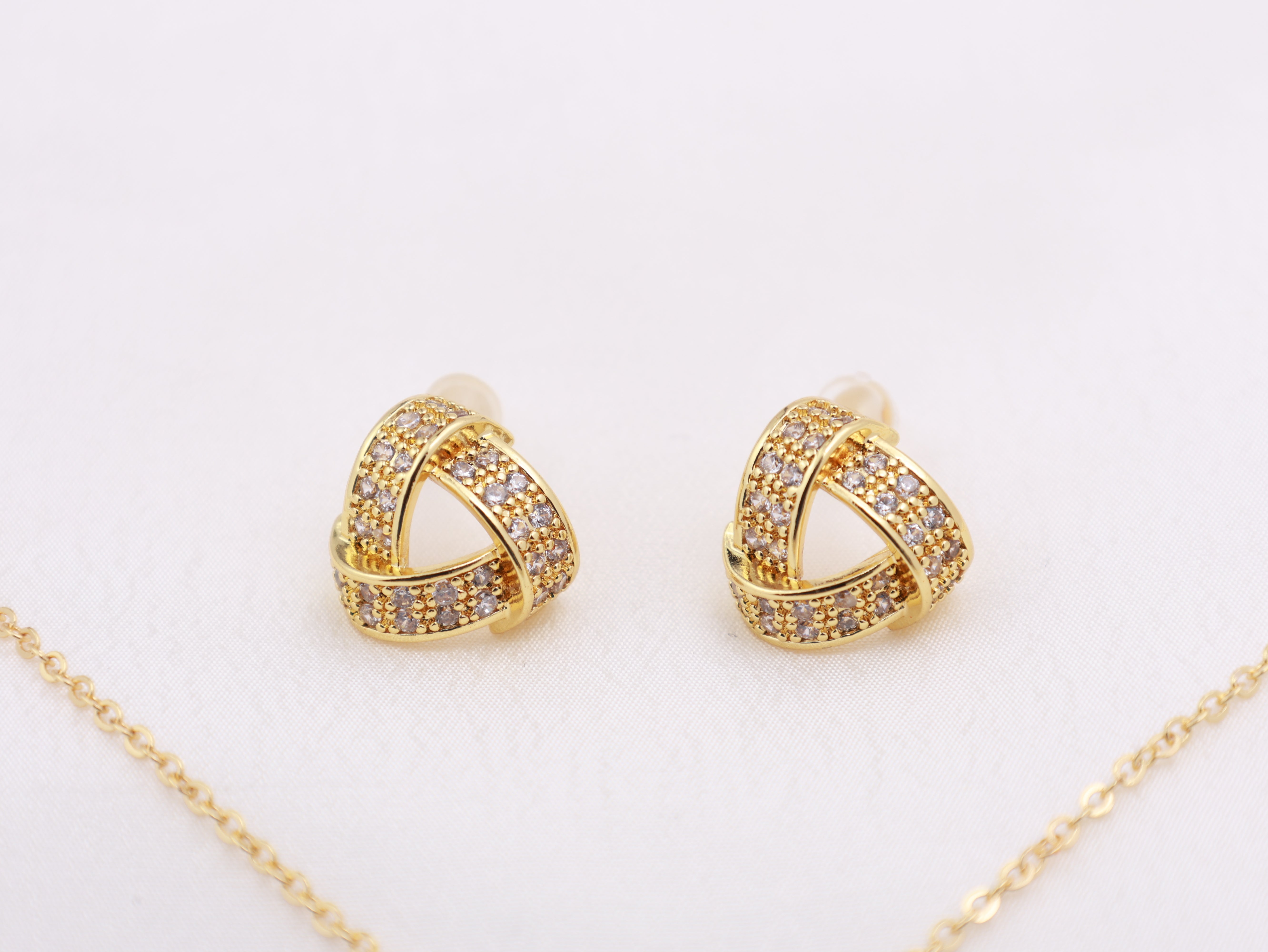 Golden Knot Luxe Set