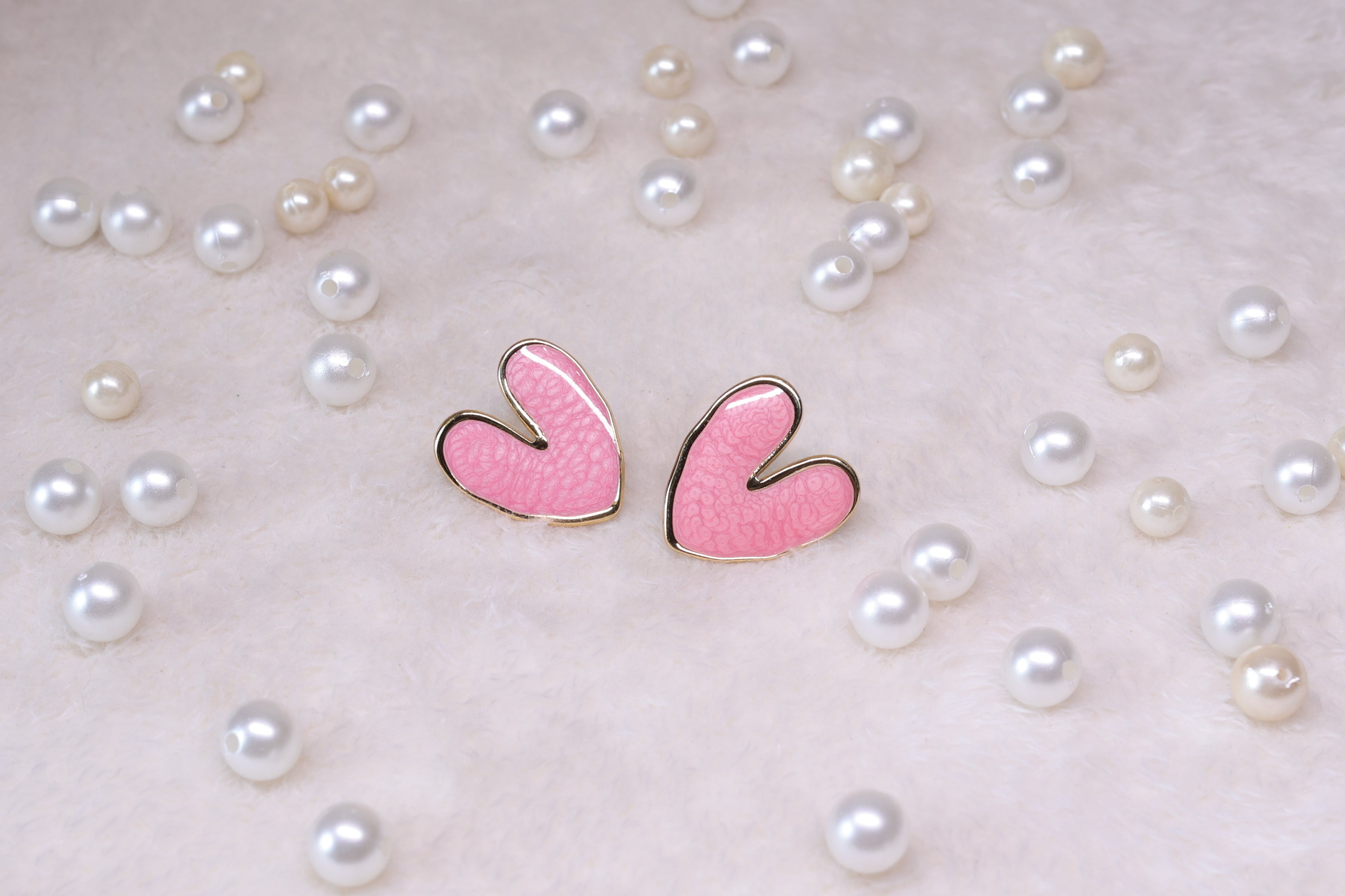 Pinksy Heart Studs