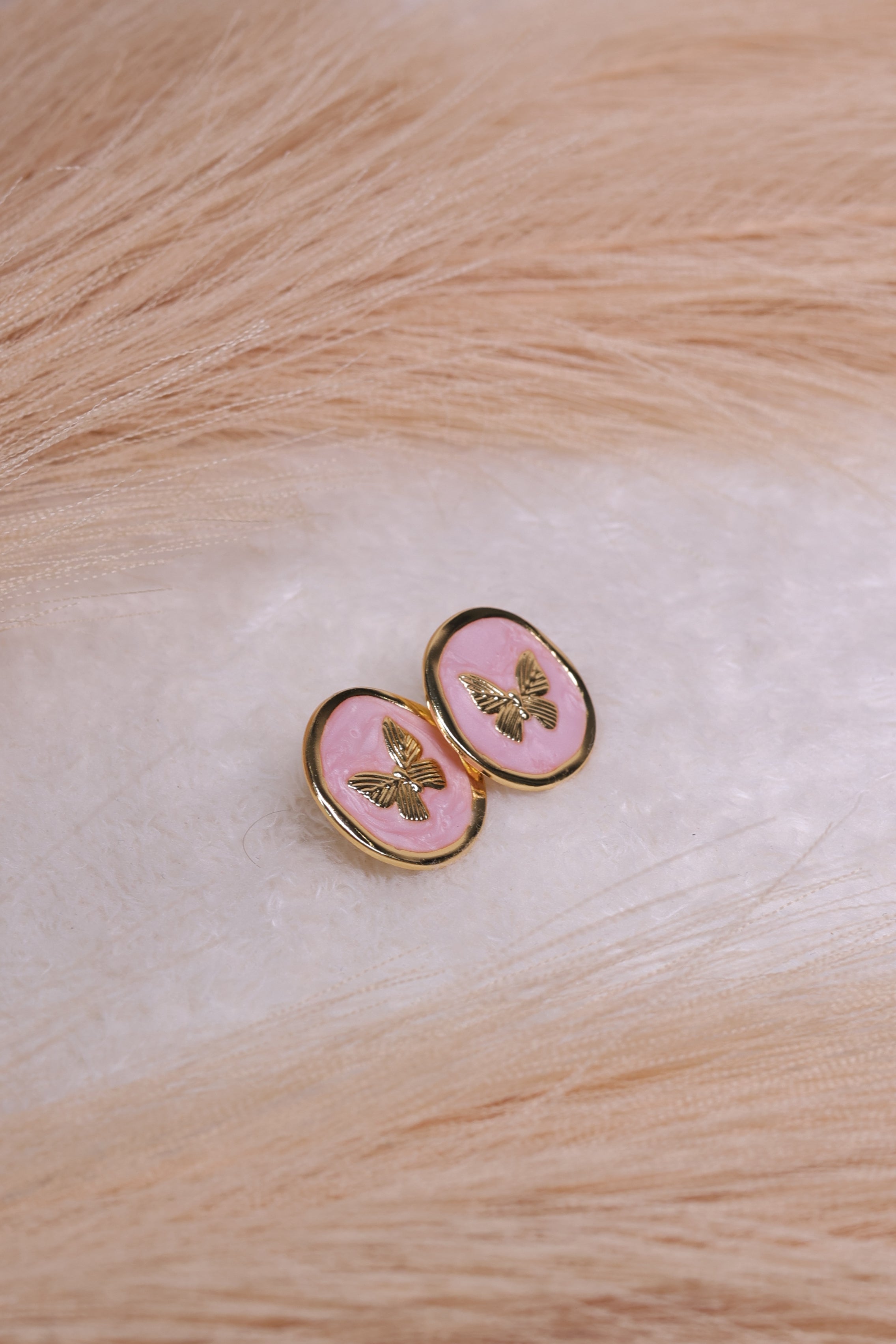 Gold Flutter in Blush