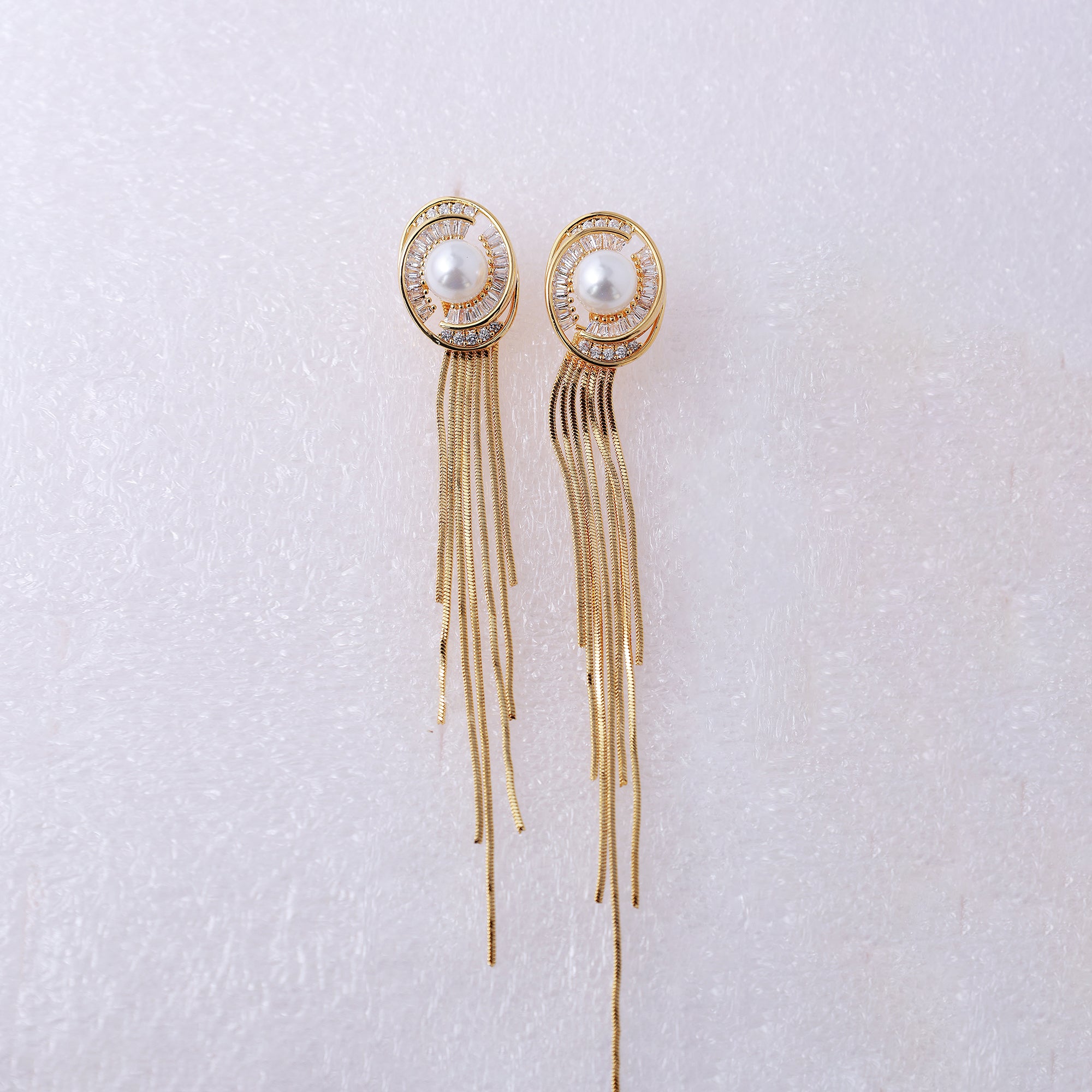 Élan Pearl Fringe Drops