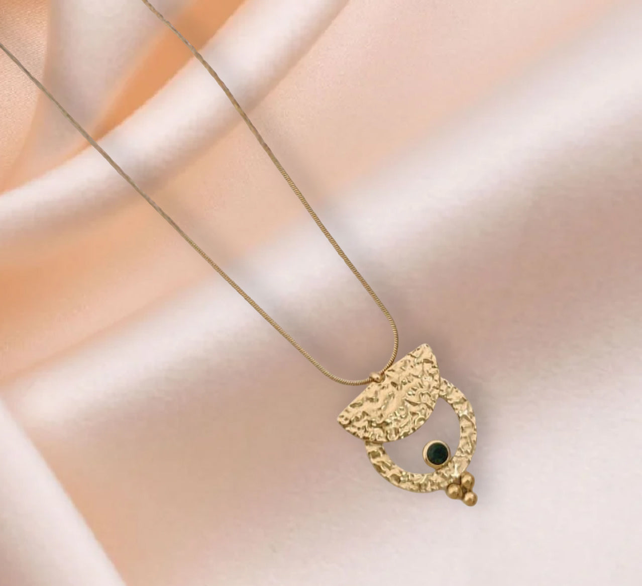 Vintage Aura Necklace