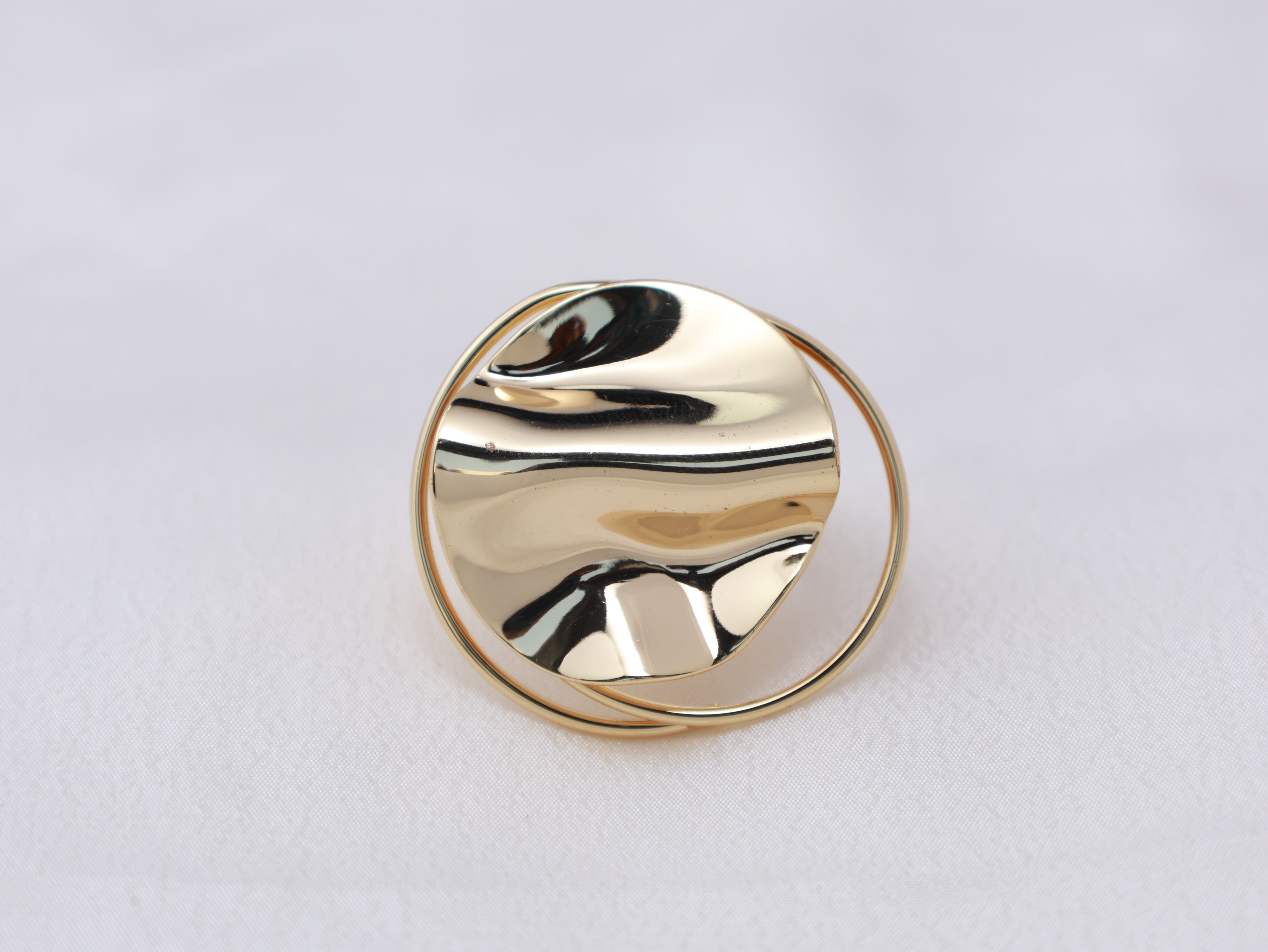 Opéra Gold Statement Ring