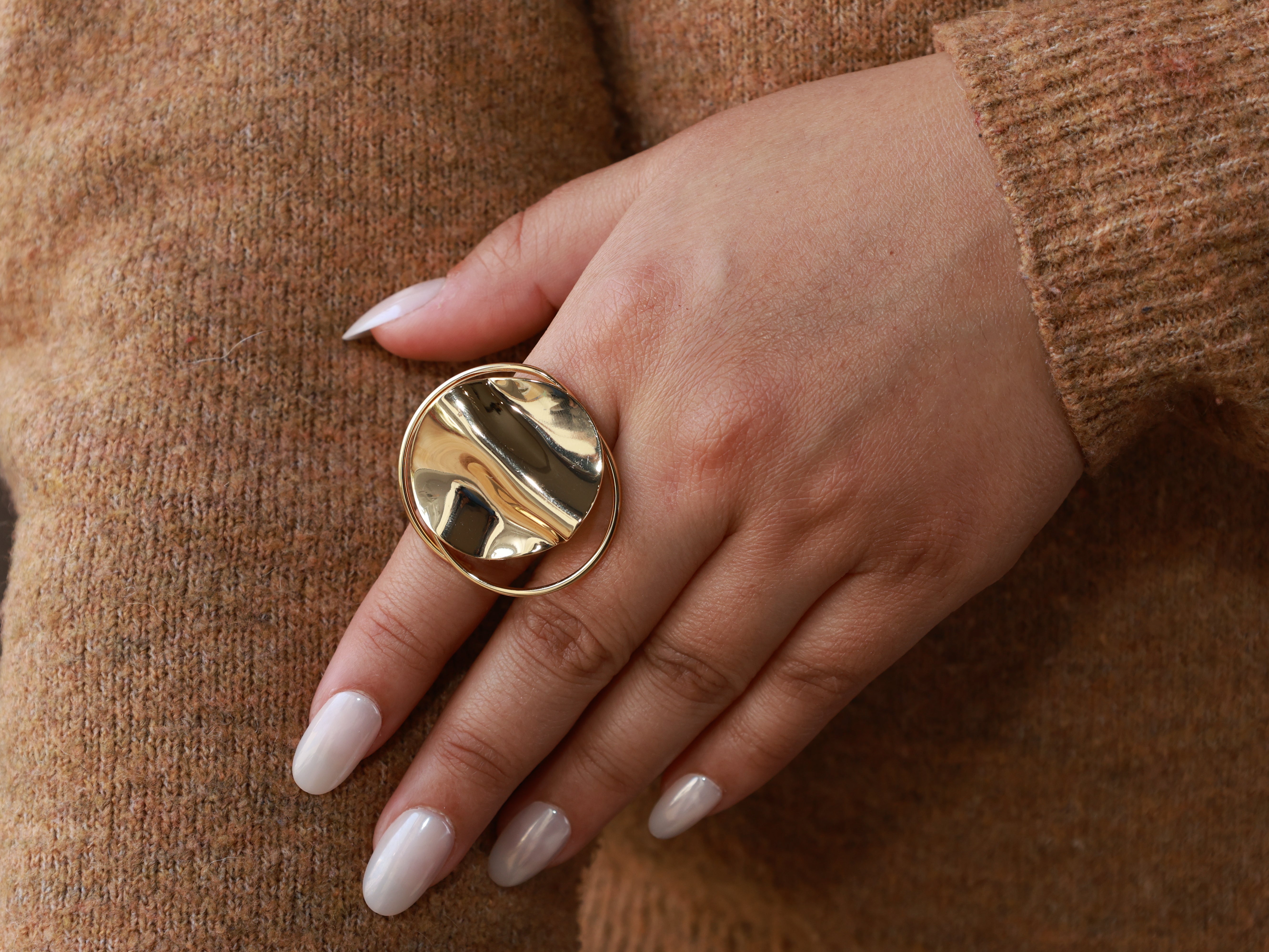 Opéra Gold Statement Ring