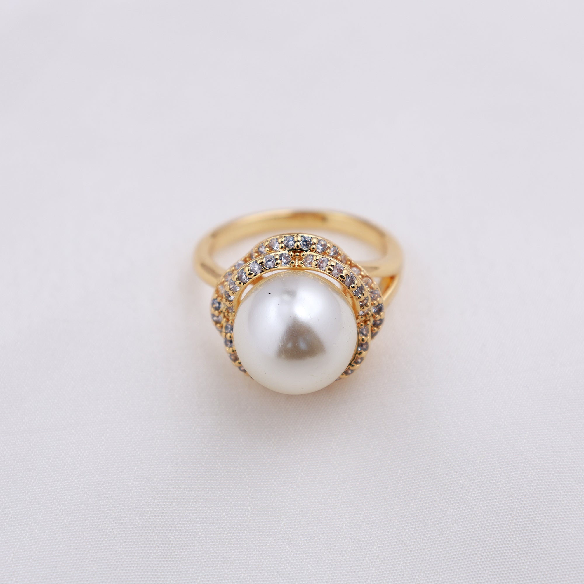 Élan Pearl Empress Ring