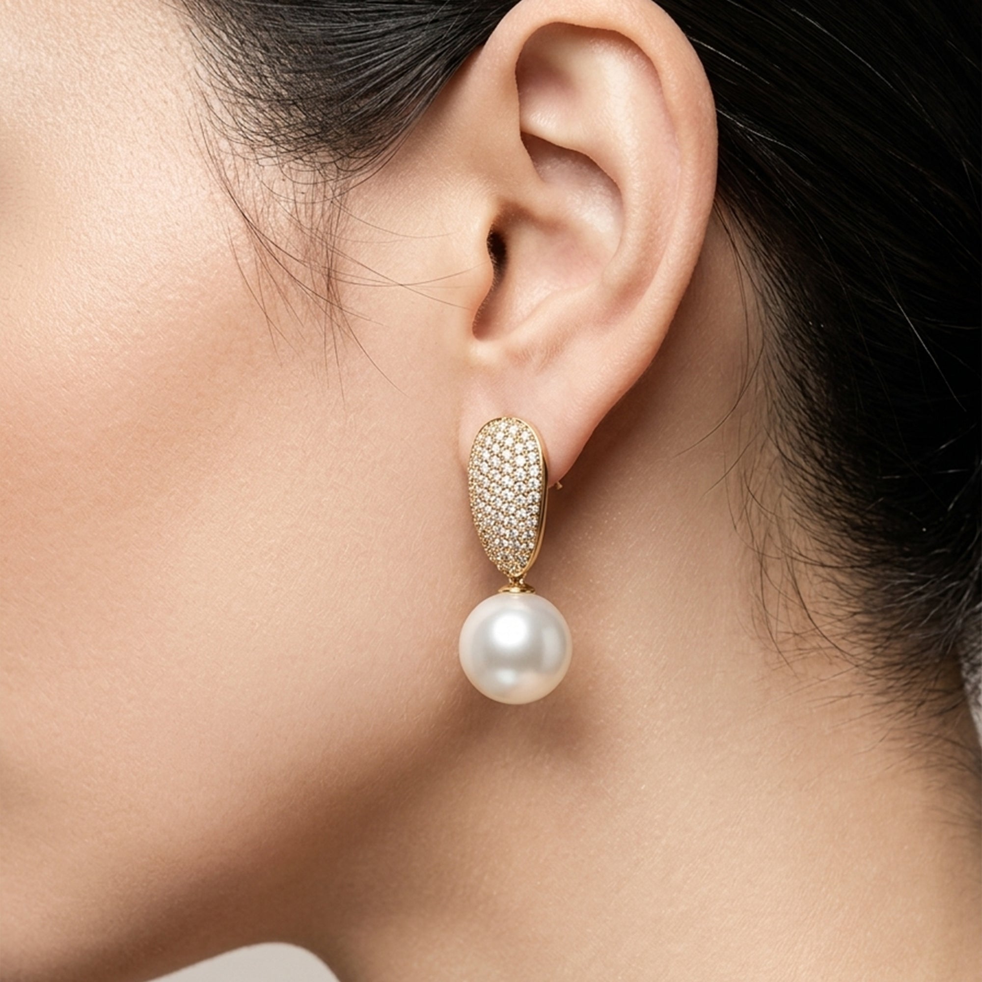 Noor Pearl Drop Earrings