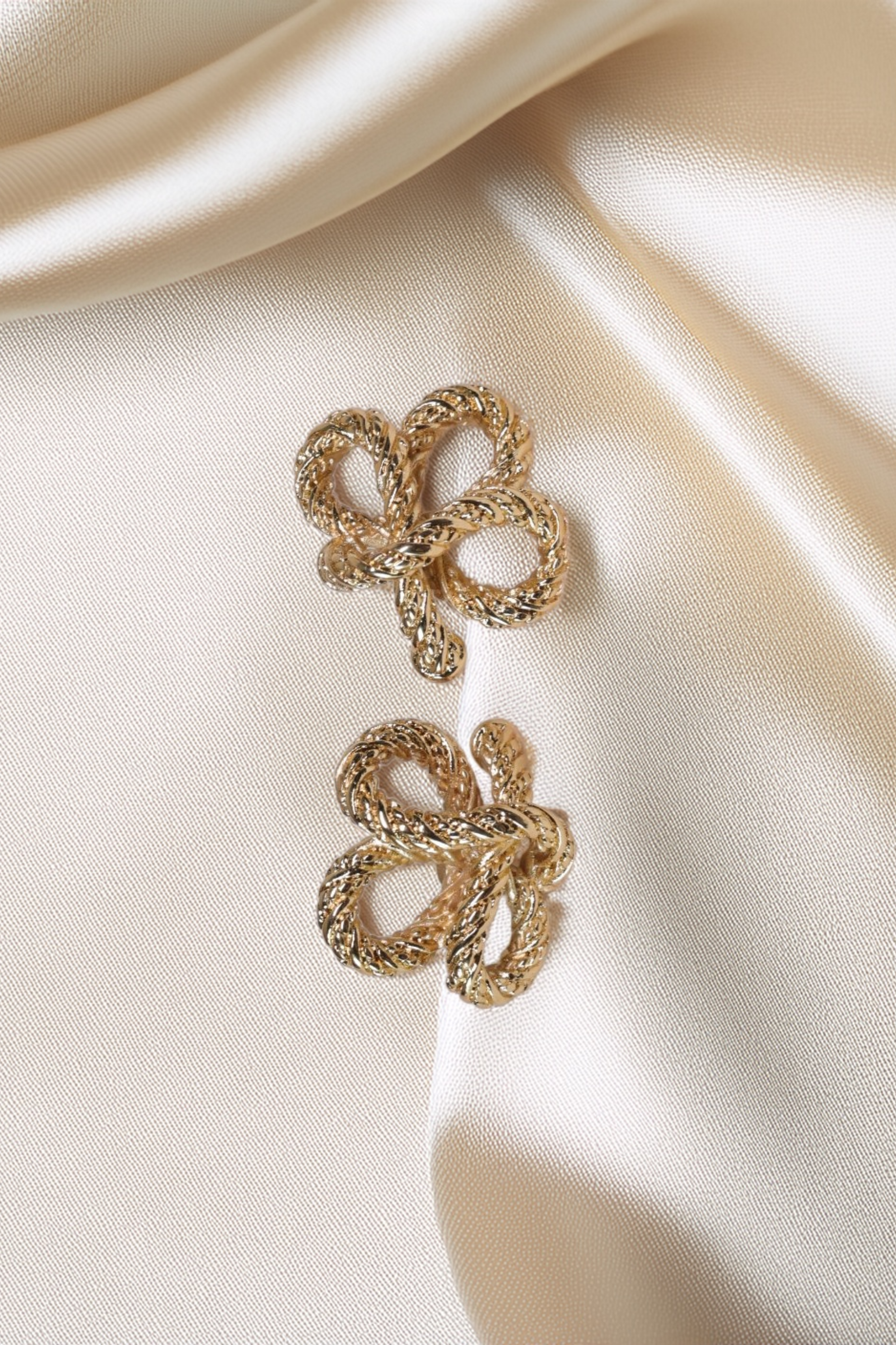 Gold Fleur Twist