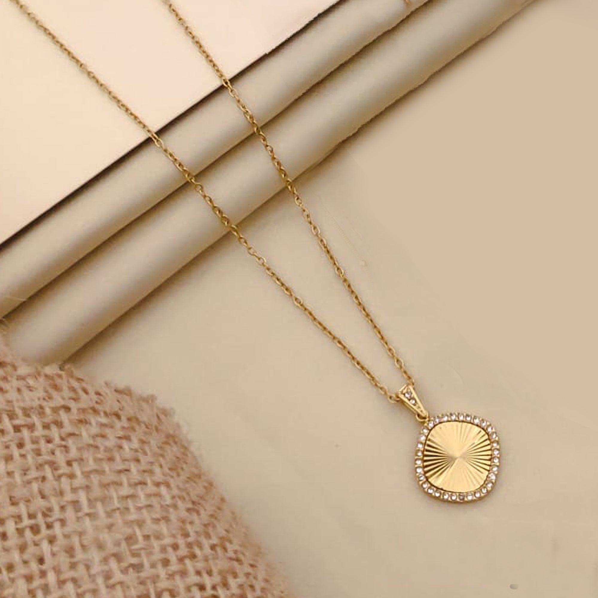 Illume Square Pendant