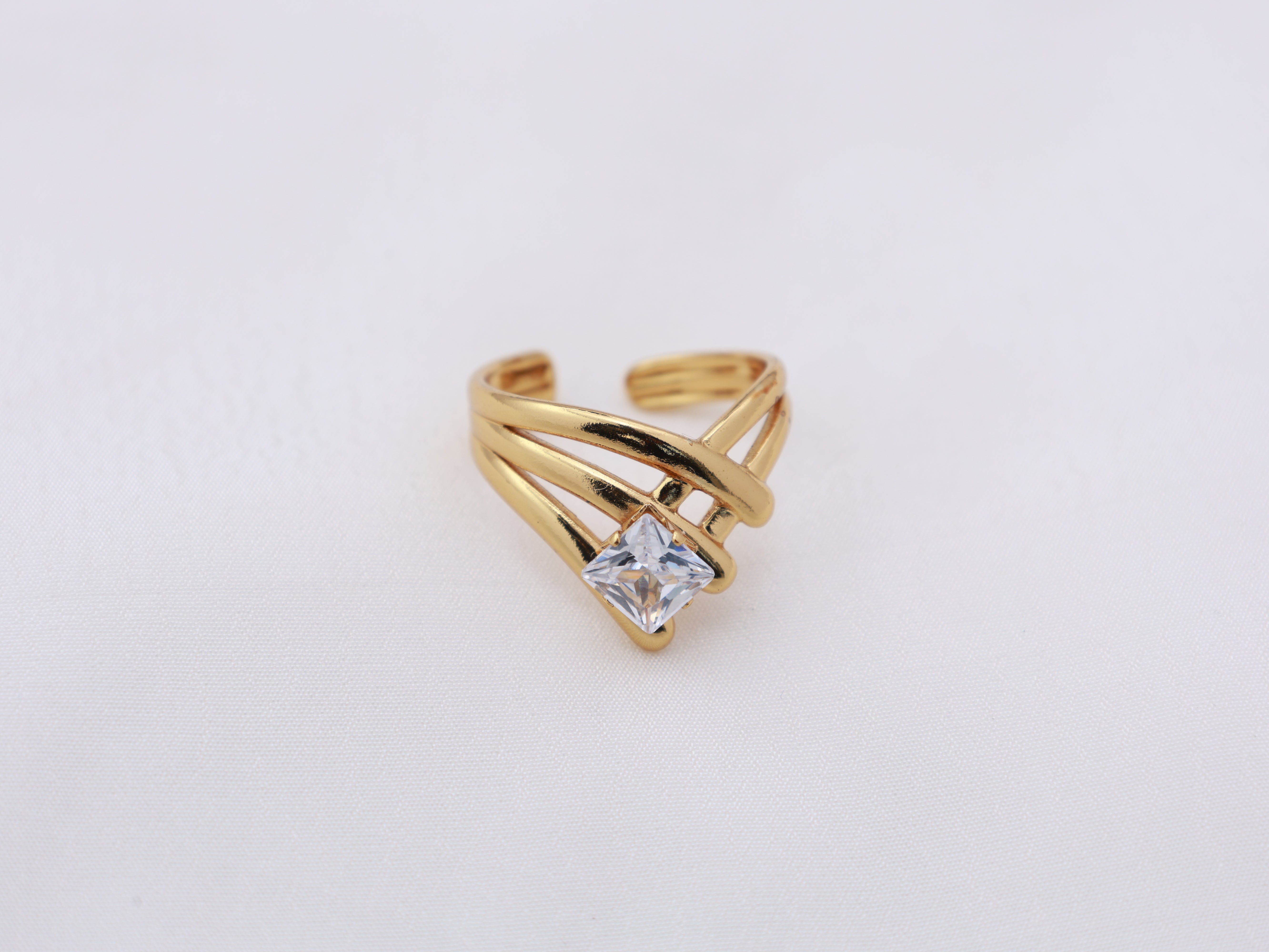 Crossflow Gold-Plated Ring