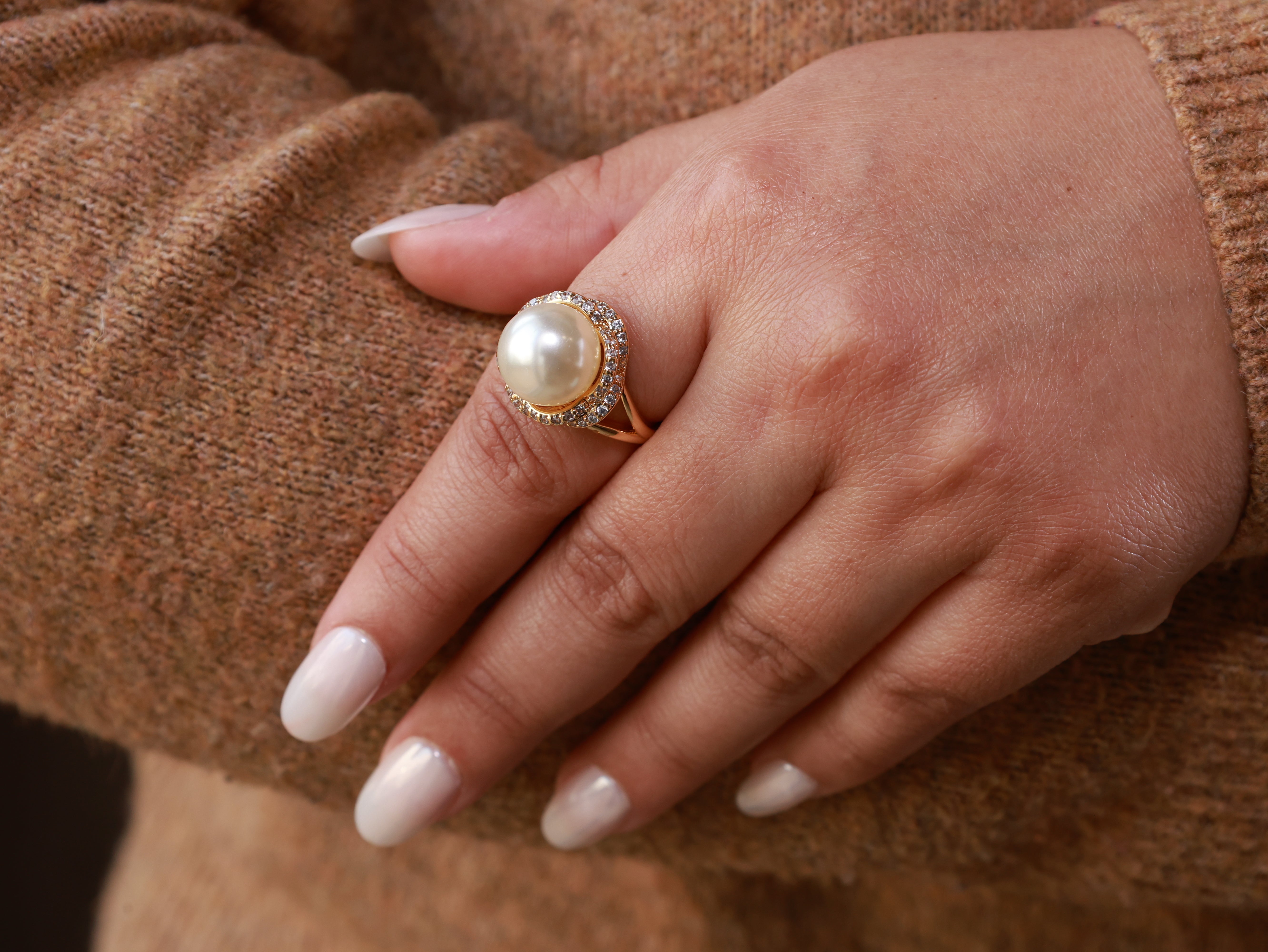 Élan Pearl Empress Ring